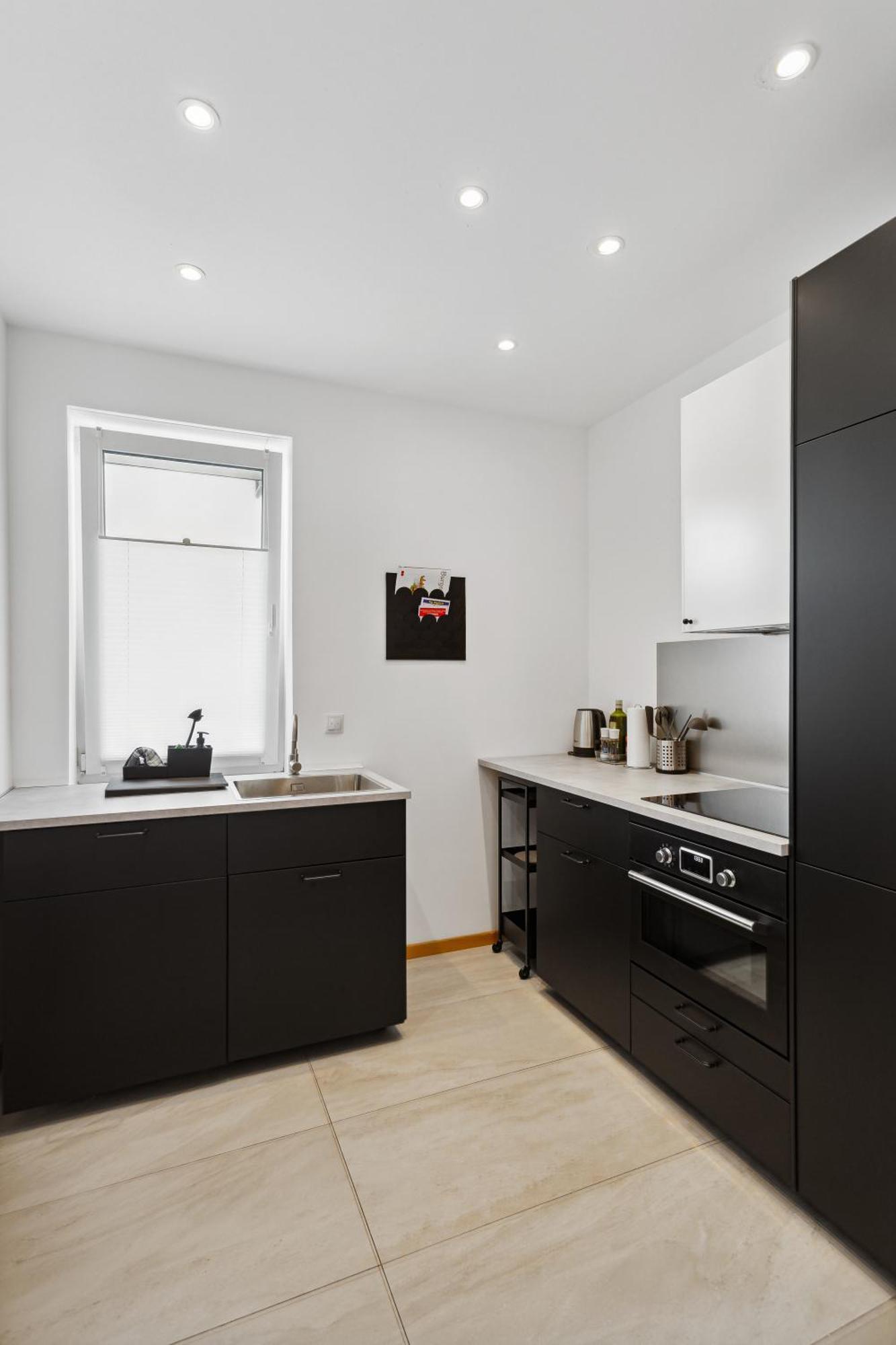 Ferienwohnung Gross, Modern, Vollausgestattet, Gemuetlich Mit Kueche Und Parkplatz Fuer Urlaub Oder Business Kettig Exterior foto