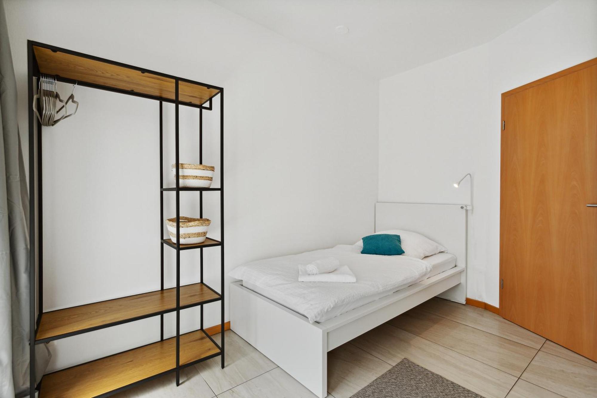 Ferienwohnung Gross, Modern, Vollausgestattet, Gemuetlich Mit Kueche Und Parkplatz Fuer Urlaub Oder Business Kettig Exterior foto