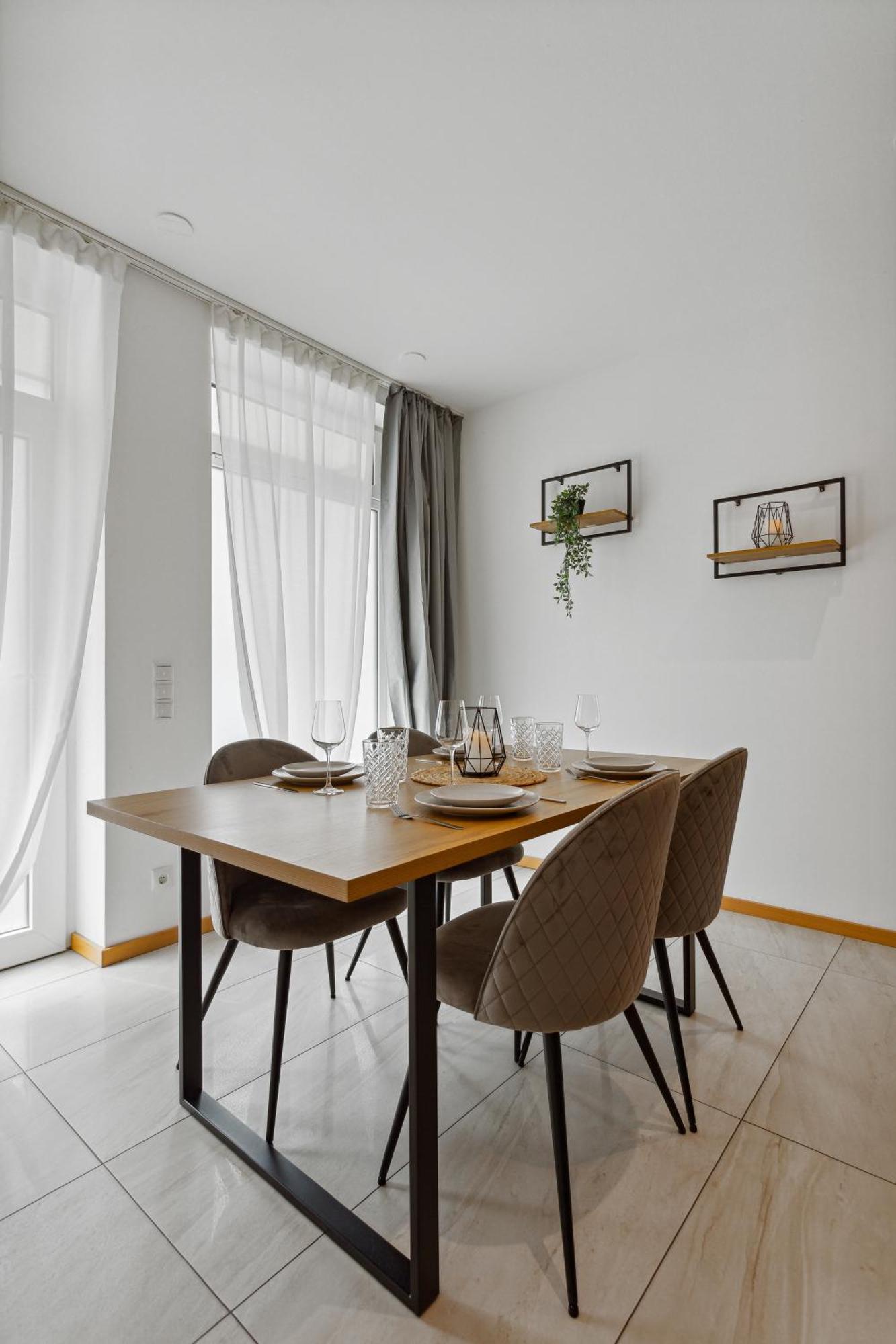Ferienwohnung Gross, Modern, Vollausgestattet, Gemuetlich Mit Kueche Und Parkplatz Fuer Urlaub Oder Business Kettig Exterior foto